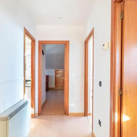 Atico Con Gran Terraza