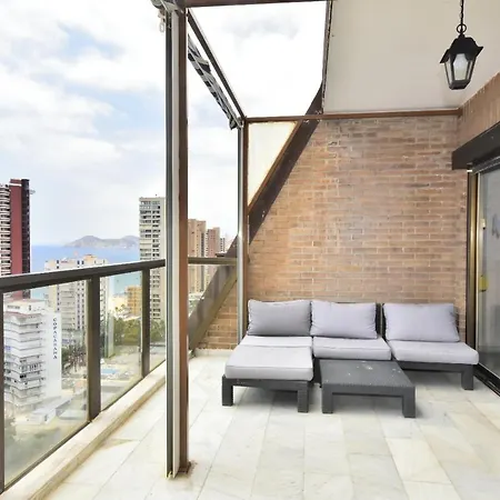 Atico Con Gran Terraza 아파트 *