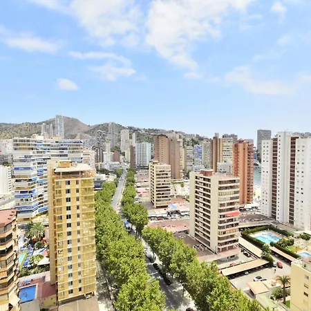 Atico Con Gran Terraza 아파트 *