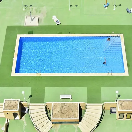 Atico Con Gran Terraza