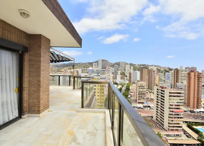 Atico Con Gran Terraza * Benidorm