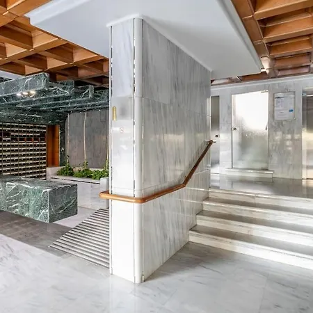 Atico Con Gran Terraza *