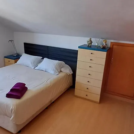 Atico Con Gran Terraza *